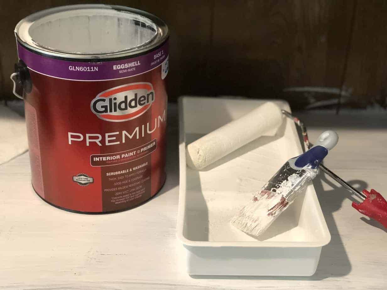 Glidden paint in tray