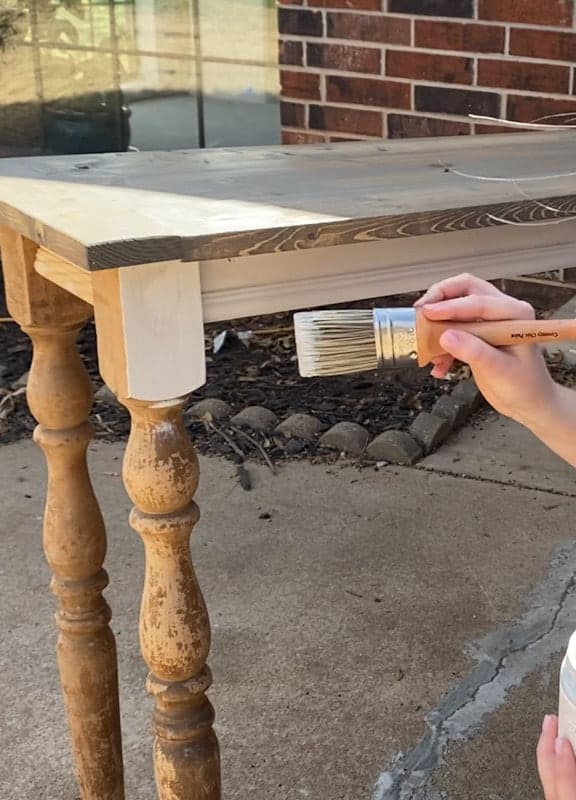 painting a table