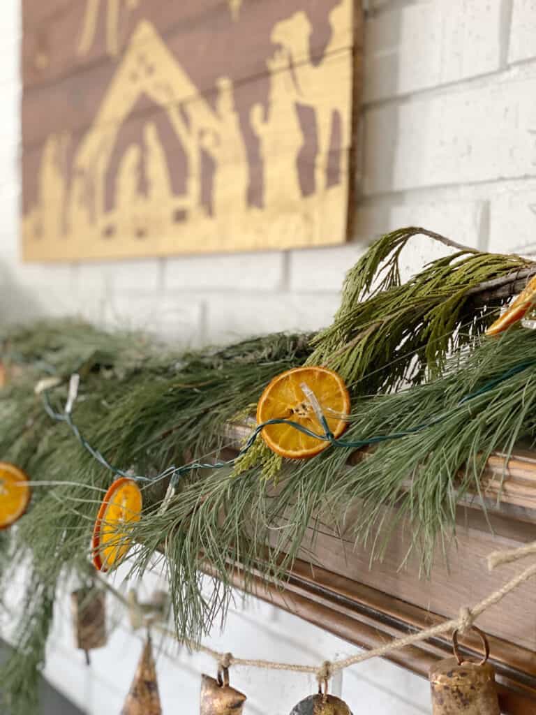 perfect dried orange garland