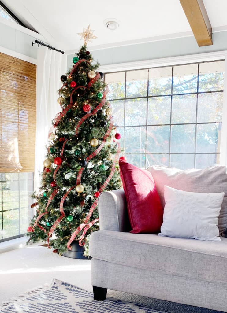 christmas tree decor