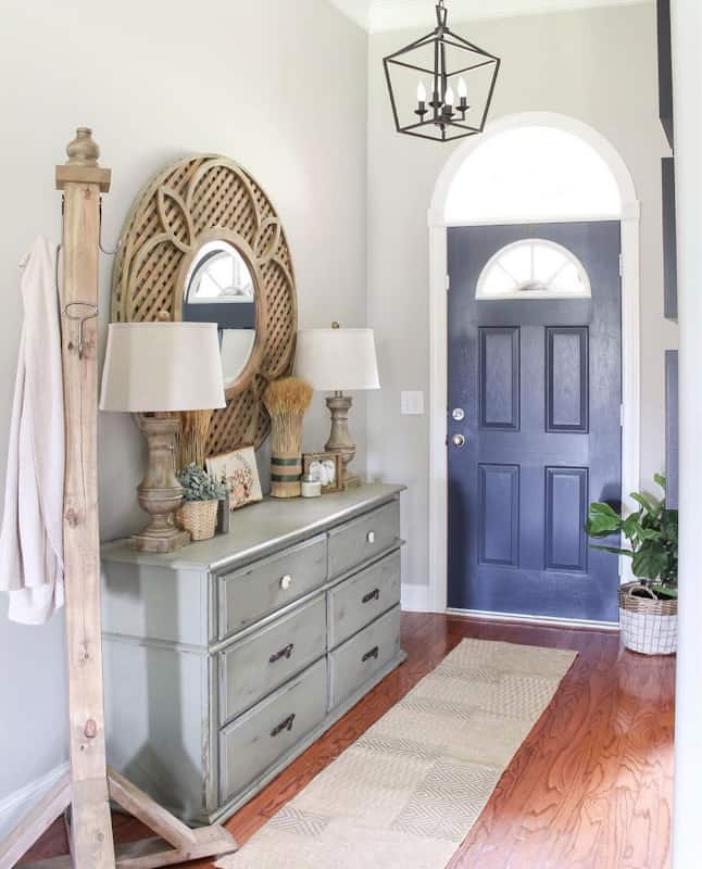 Hale Navy Benjamin Moore: Our Paint Color Review 1