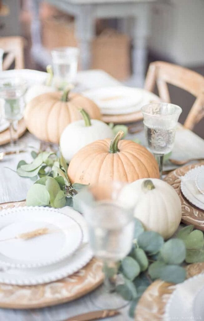 15 Neutral Fall Decor Ideas for a Relaxed and Timeless Home 11