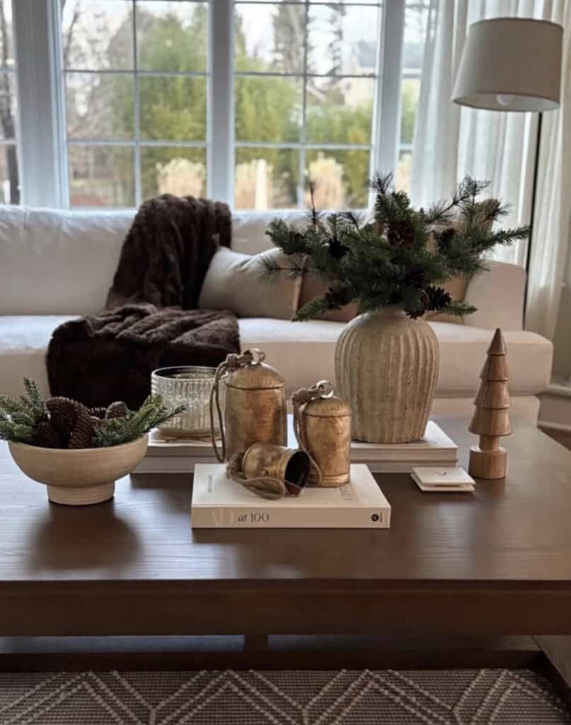 Christmas Decor Ideas for a Living Room Cozy for the Holidays 2
